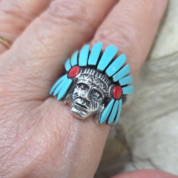 925 Sterljng Silver Turquoise and Coral Native American Chief Ring